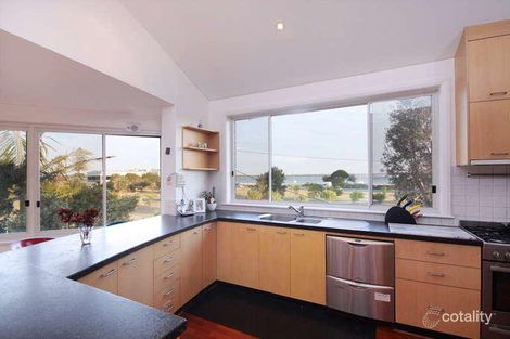 Property photo of 2 McMillan Avenue Sandringham NSW 2219