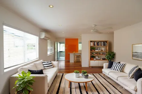 Property photo of 18 Central Avenue Deception Bay QLD 4508