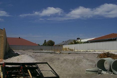 Property photo of 4 Atkinson Gardens Leeming WA 6149