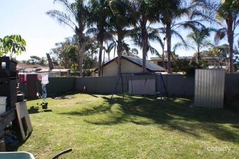 Property photo of 10 Anembo Avenue Summerland Point NSW 2259