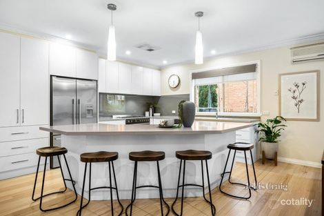Property photo of 58 Dandallo Drive Eltham VIC 3095