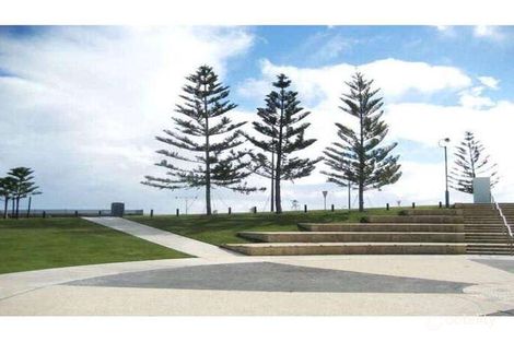 Property photo of 72 Jindalee Boulevard Jindalee WA 6036