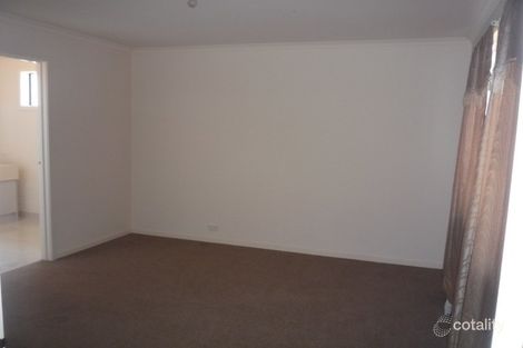 Property photo of 21 Short Road Hampton Park VIC 3976