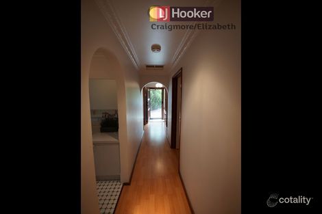 Property photo of 34 Daintree Walk Blakeview SA 5114