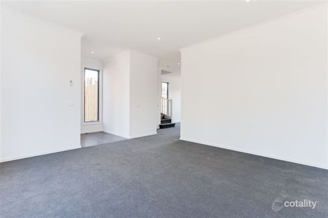 Property photo of 1 Nanea Path Cranbourne VIC 3977