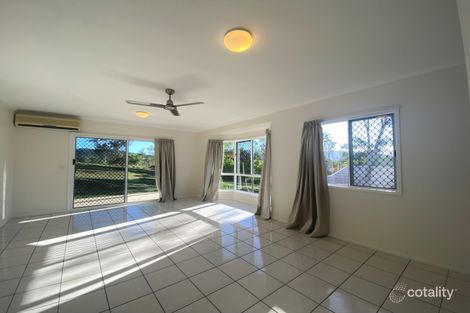 2/17 Macarthur Dr, Cannonvale, QLD 4802