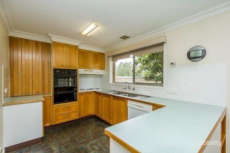 Property photo of 18 Morant Circuit Kambah ACT 2902