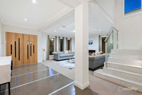 Property photo of 18 Gala Supreme Close Mordialloc VIC 3195