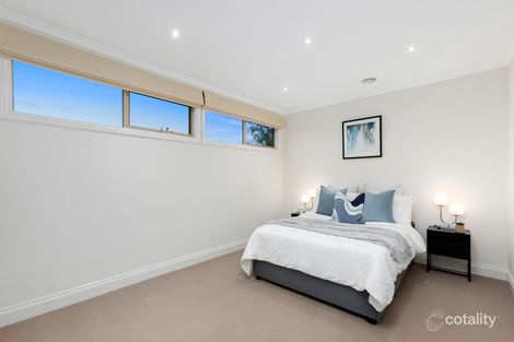 Property photo of 18 Gala Supreme Close Mordialloc VIC 3195