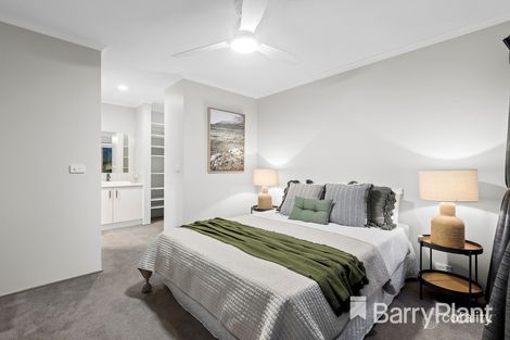 Property photo of 46 Acheron Crescent Eltham North VIC 3095