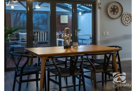 Property photo of 5 Florio Close Berwick VIC 3806