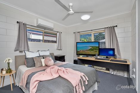 Property photo of 5 Wiskar Close Bentley Park QLD 4869