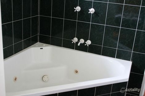 Property photo of 72 Cricket Road Regency Downs QLD 4341