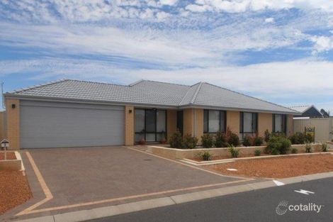 2 Gale Ct, Australind, WA 6233