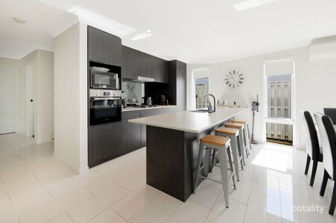 Property photo of 4 Murdoch Court Pimpama QLD 4209