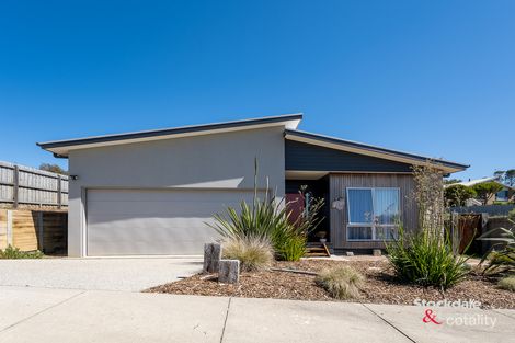 11 Trawler Dr, Kilcunda, VIC 3995