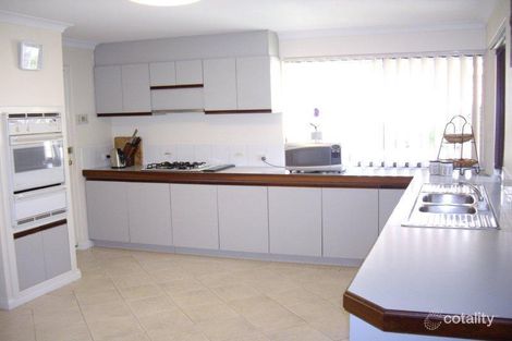 Property photo of 24 Robertson Road Kardinya WA 6163