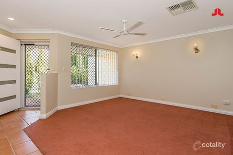 Property photo of 19 Bopeechee Way Port Kennedy WA 6172