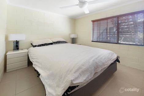 Property photo of 2/11 Bradman Avenue Maroochydore QLD 4558