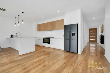 Property photo of 65 Docker Circuit Mickleham VIC 3064