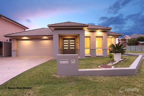 109 Sir Warwick Fairfax Dr, Harrington Park, NSW 2567