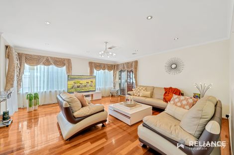 Property photo of 69 Edgbaston Parade Caroline Springs VIC 3023