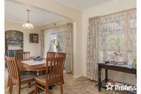 Property photo of 3 Hansen Road Kilsyth VIC 3137