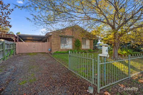 Property photo of 6 Heath Court Darley VIC 3340