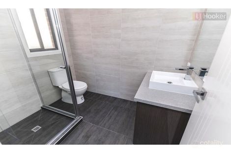 Property photo of 11 Bedford Way Mickleham VIC 3064