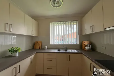 Property photo of 10 Mercator Crescent Willmot NSW 2770