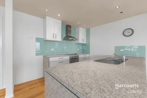 Property photo of 31 Irby Boulevard Sisters Beach TAS 7321