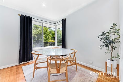 Property photo of 11 Katandra Court Mount Waverley VIC 3149