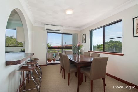 Property photo of 2/11 Halstead Street Coorparoo QLD 4151