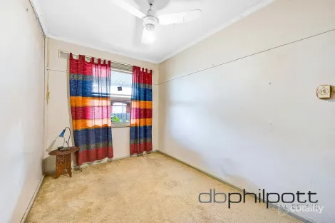 Property photo of 8 Bartlett Street Elizabeth Downs SA 5113