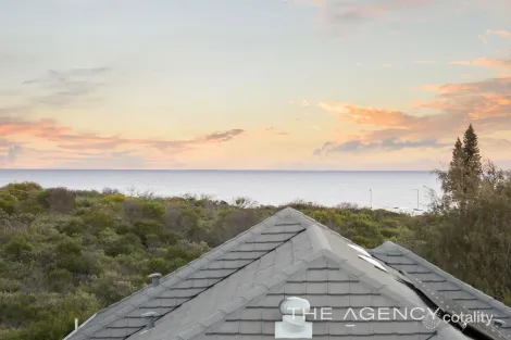 Property photo of 58 Blackpool Promenade Iluka WA 6028