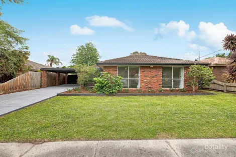 9 Evelyne Ave, Cranbourne, VIC 3977