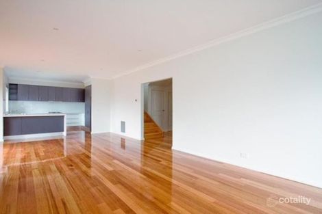 Property photo of 12 Chippewa Avenue Donvale VIC 3111