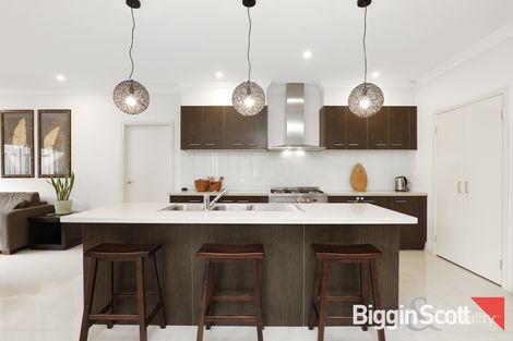 Property photo of 5 Wilton Green Derrimut VIC 3026