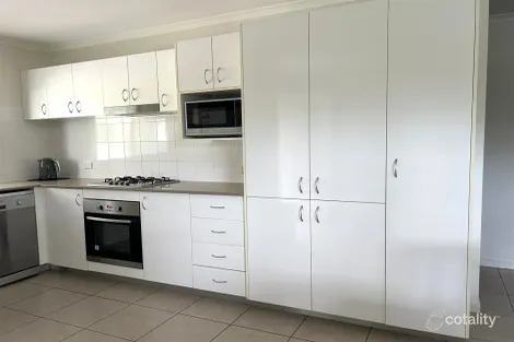 Property photo of 8/3 McKenzie Street Middlemount QLD 4746