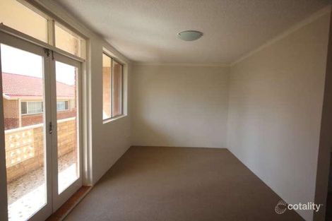 Property photo of 28/5 Westminster Avenue Dee Why NSW 2099
