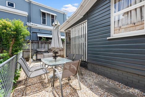 Property photo of 80 Thomas Street Kangaroo Point QLD 4169