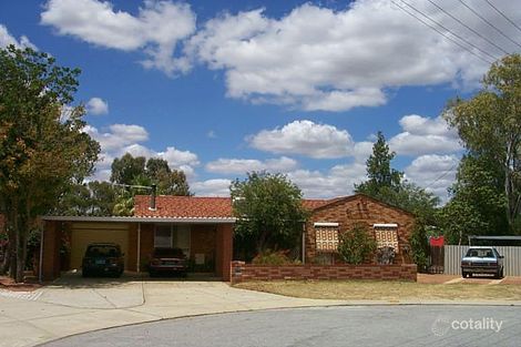 70 Amanda Dr, Camillo, WA 6111