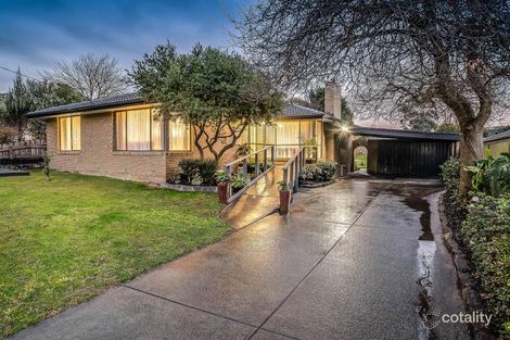 13 Sarah Ct, Montrose, VIC 3765