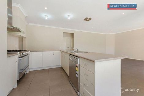 Property photo of 20 Corringa Way Craigieburn VIC 3064