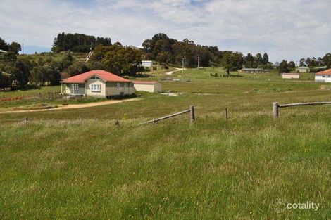 33 Malones Rd, Mount Egerton, VIC 3352