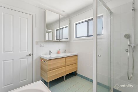 Property photo of 16 Austin Avenue North Curl Curl NSW 2099