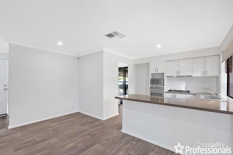 Property photo of 19 Redross Court Armadale WA 6112