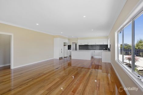 Property photo of 11 Coates Court Alexandra VIC 3714