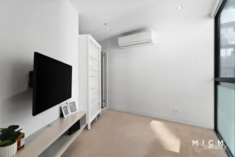 Property photo of 504/263 Franklin Street Melbourne VIC 3000