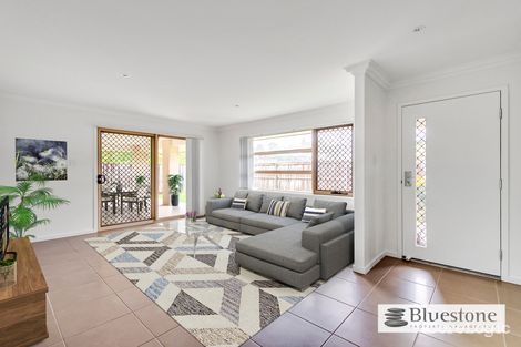 Property photo of 11 Sanctuary Place Upper Kedron QLD 4055